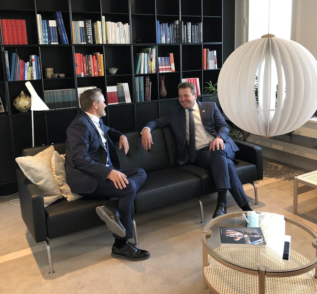 {image.Description}